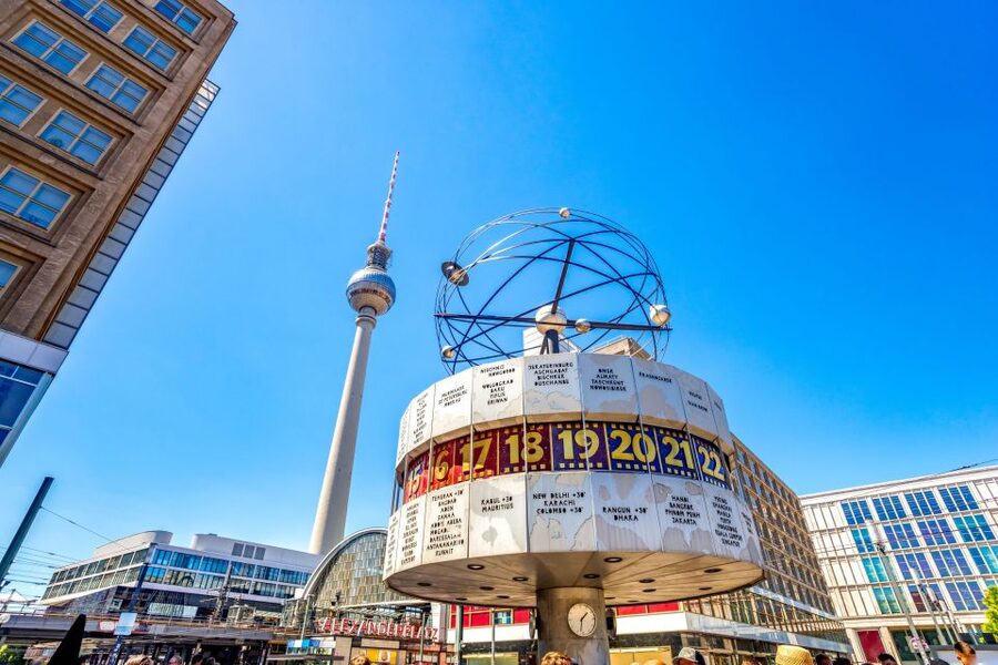 Bike Tour of Berlin Top Attractions with Private Guide - What you actually cover: the core Berlin sequence