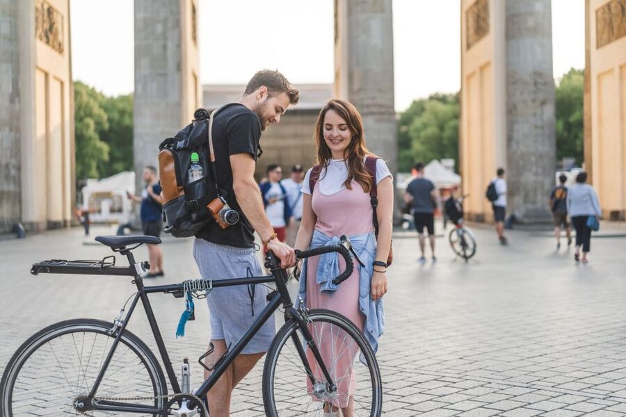 Bike Tour of Berlin Top Attractions with Private Guide - Bike setup and what you should bring