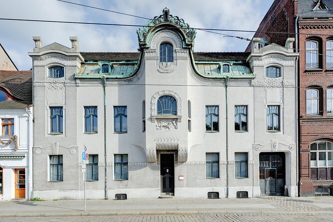 Brandenburg Scavenger Hunt and Sights Self-Guided Tour - Starting at Katharinenkirchpl. 13 and building your own route