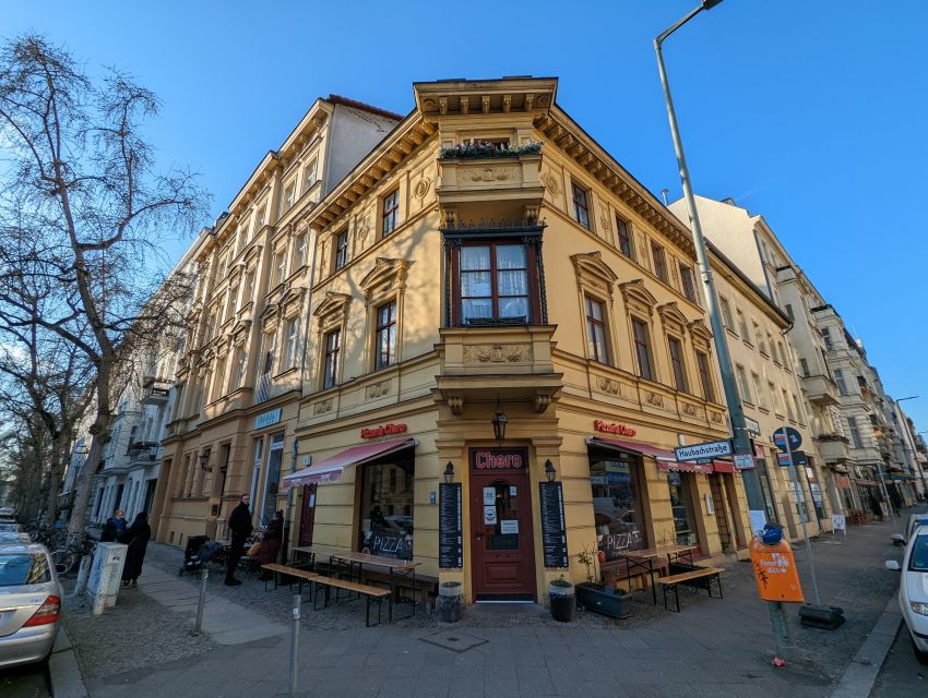 Charlottenburg: 2-Hour City Walking Tour - Starting at Rathaus Charlottenburg: the civic beginning