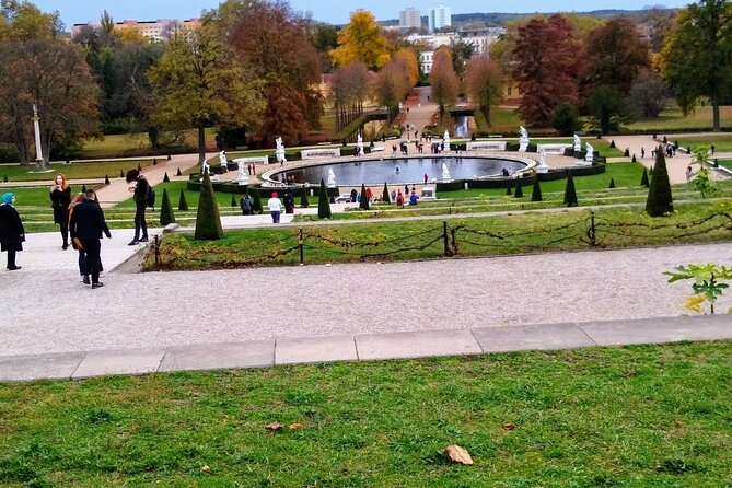 City and Palaces Tour Potsdam - Stadt- und Schloesserrundfahrt Potsdam - Stop 3: Sanssouci Palace, UNESCO status and your best return-plan