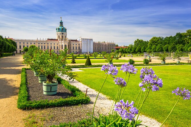 Deluxe Berlin: Hassle-Free Shore Tour from Warnemunde Cruise Port - Museum Island and Unter den Linden: the postcard-to-perspective bridge