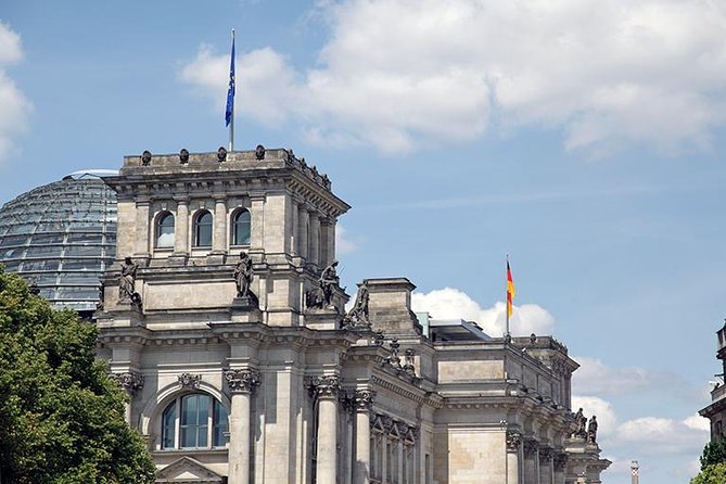 Discover Berlin Half-Day Walking Tour - Brandenburg Gate, Reichstag, and Victory Column: where regimes competed