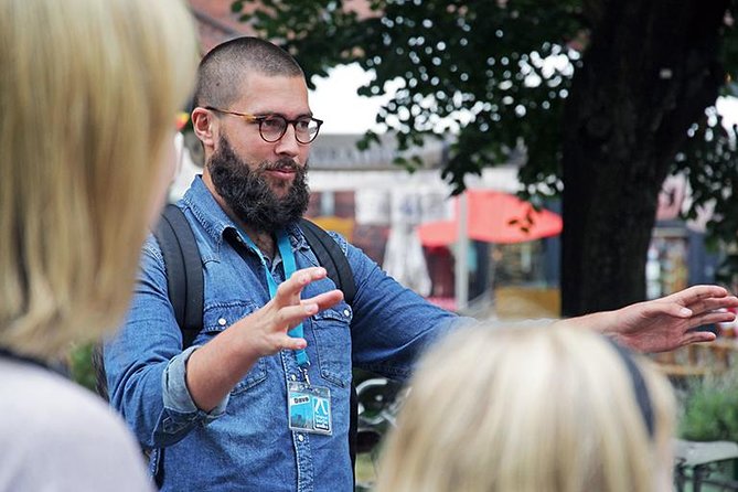 Discover Berlin Half-Day Walking Tour - Holocaust remembrance at Pariser Platz and Bebelplatz: not just history, a warning
