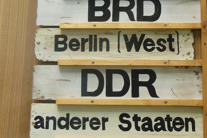 East Berlin: City of Shadows Walking Tour - Guides, Expertise, and the Human Touch
