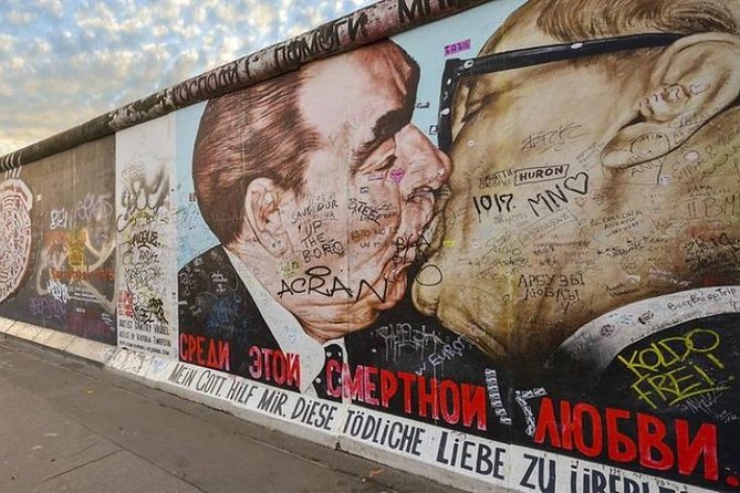 East Meets West: Berlin Food Culture & Street Art - Key points that make this tour worth your time