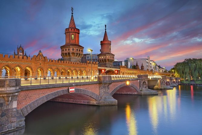 Explore Berlin by canoe - Key moments that make this Berlin canoe tour worth it