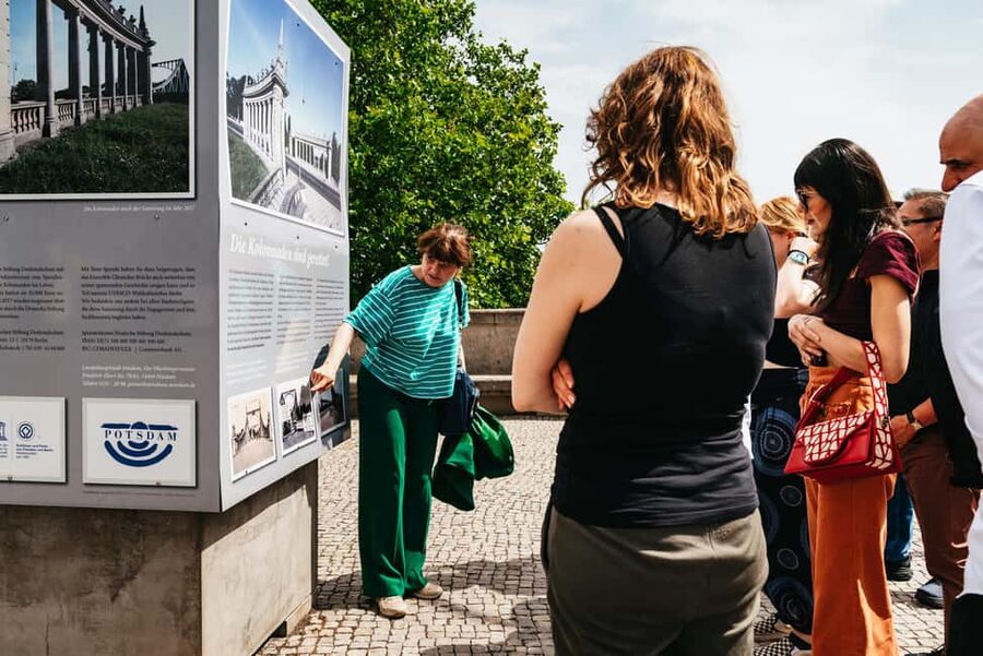 From Berlin: Potsdam and Sanssouci Palace Tour with Entry - Arriving at Sanssouci: a palace with rules, and how the tour handles them