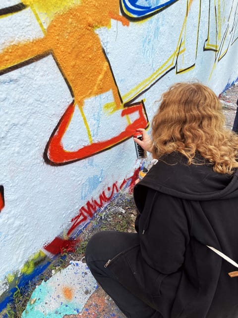 Graffitiworkshop Berlin - From Styles to Letter Theory, Sketching That Helps on the Wall