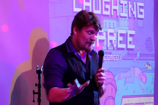 Laughing Spree - English Comedy Show on a Boat - The Crowd, the Boat, and a Small Heads-Up on Space