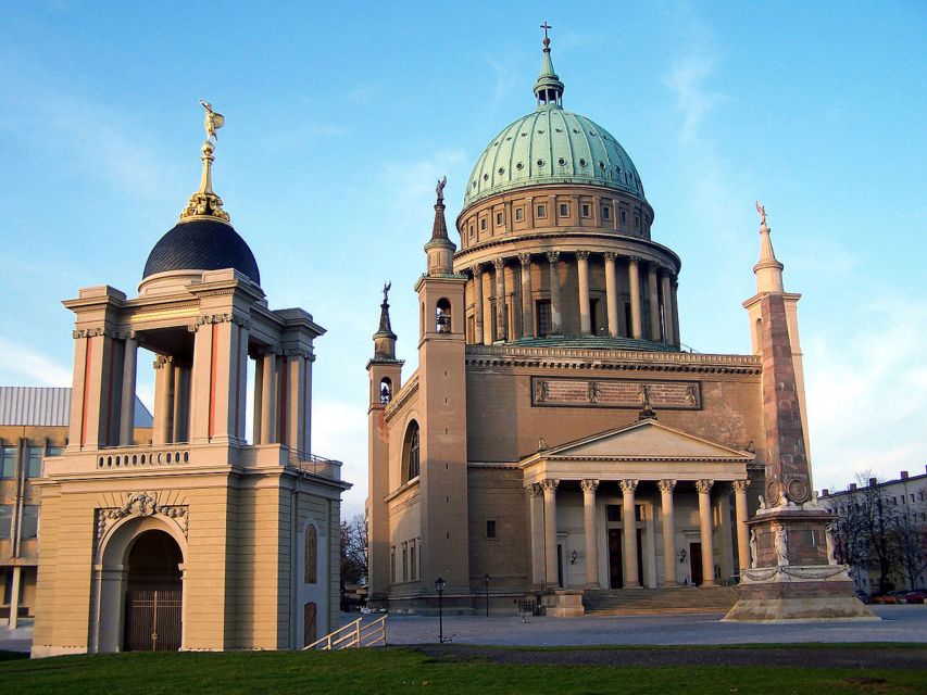 Potsdam: City Sightseeing Hop-On Hop-Off Bus Tour - Holländisches Viertel and the stroll-friendly Dutch Quarter stop