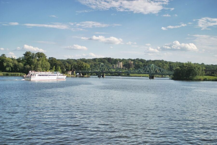 Potsdam: Palace Tour by Boat - Babelsberg Park and the Prussian set pieces you pass