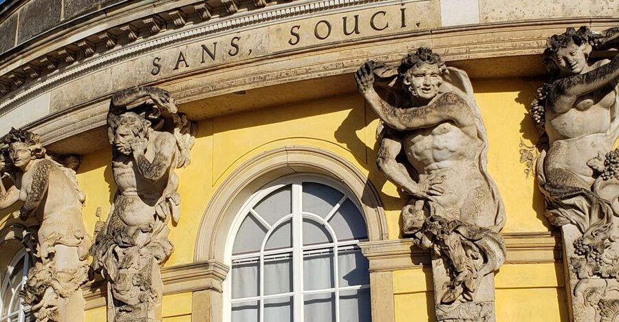 Potsdam: Private Walking Tour of Potsdam and Sanssouci - Key things to know before you go