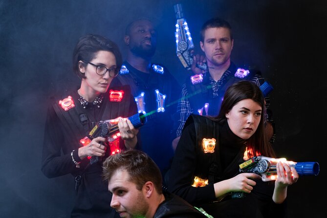 Premium Zone Lasertag in Berlin - The 30-Minute Check-In and the Briefing That Gets You Moving