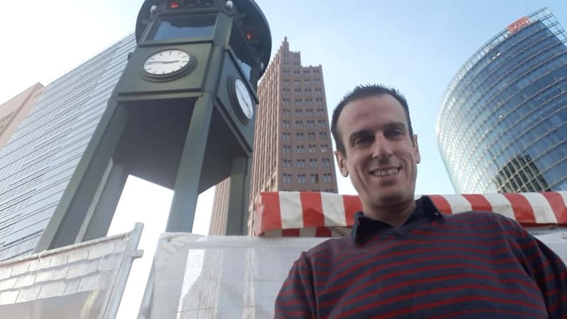 Private Alternative Berlin Tour -Murals, Graffiti and Squats - Alexanderplatz and the alt-geography layer