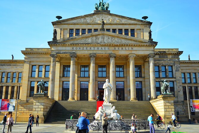 Private Berlin: Iconic Sights and Hidden Gems Walking Tour - Choosing the 3-hour or 4-hour version without overthinking it