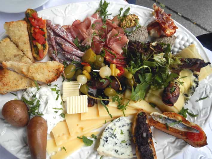 Private Berlin Street Food Bike Tour - Dietary limits and drink rules you should know up front