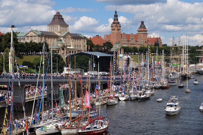 Private Day Tour from Berlin to Szczecin Poland - The 8:00 a.m. Pickup, Snacks, and the Calm Ride Into Poland