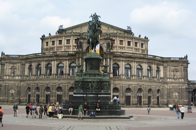 Private Full-Day Tour to Meissen and Dresden from Berlin - Meissen in 90 minutes: porcelain roots plus real historic sites