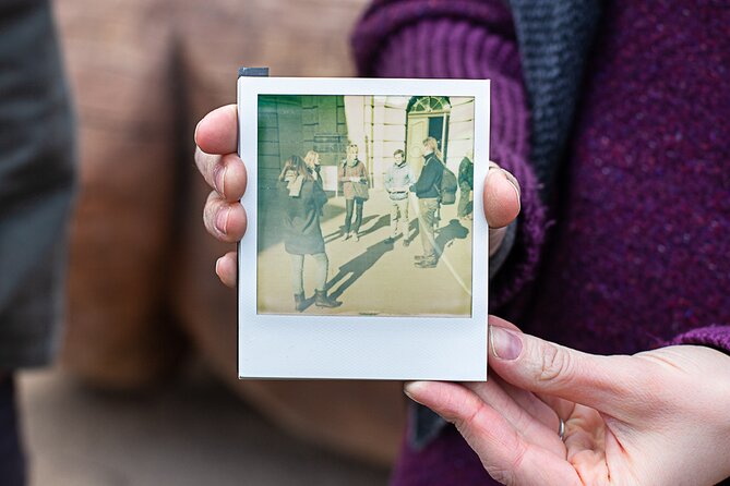 Private Photo Tour in Kreuzberg - Engelbecken: Why a Mitte Place Feels Like Kreuzberg
