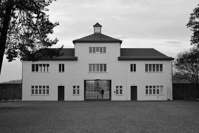 Private Sachsenhausen Concentration Camp Memorial Tour - Sachsenhausen in Context: Berlin’s Hard History
