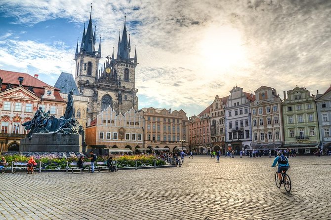 Private Transfer from Berlin to Prague with 4h of Sightseeing - Berlin time: the quick start that helps you hit the ground running