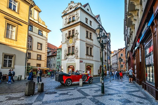 Private Transfer from Berlin to Prague with 4h of Sightseeing - Driver quality can change the whole feel, so manage expectations