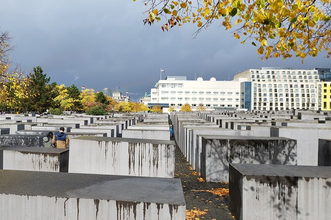 Private Walk with Berlin Tour Guides (Din EN 15565)-Taylor Made - Stop-by-stop: TV Tower to UNESCO Museum Island and Unter den Linden