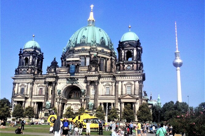 Private Walking Sightseeing Local Berlin Tour Guides up 15 Person - Bebelplatz, Humboldt landmarks, and the book burning memorial
