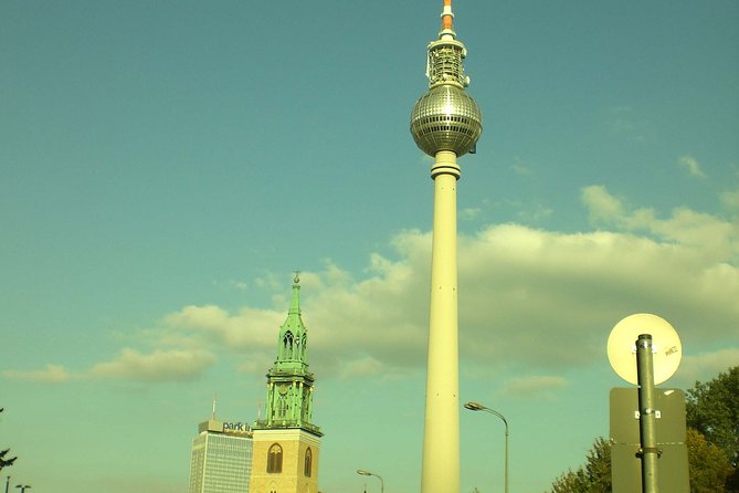 Private Walking Tour Berlin 3 hours: Brandenburg, Historic Center - Key things that make this Berlin walk worth your time