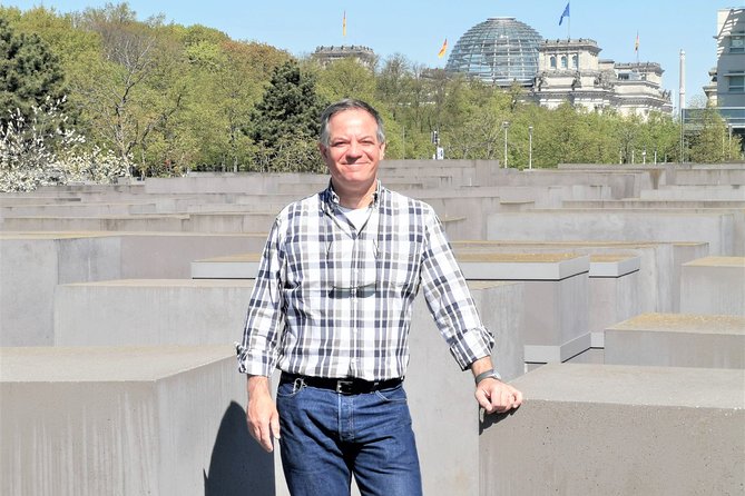 Private Walking Tour Berlin 3 hours: Brandenburg, Historic Center - Alexanderplatz, Potsdamer Platz, and Berlin’s two stories at once