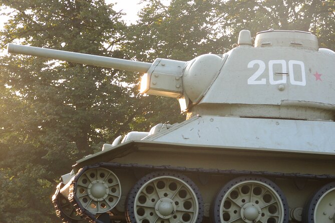 Private Walking Tour: World War 2 and Cold War Sites in Berlin - Key highlights at a glance