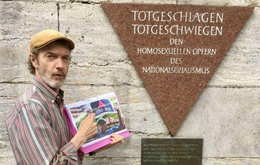 Queer Berlin Tour: Birthplace of LGBTQ+ Movements - Hirschfeld at the monument: the science and the survival of ideas