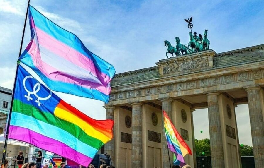 Queer Berlin Tour: Birthplace of LGBTQ+ Movements - Meet your guide: small groups, strong storytelling, real Berlin perspective