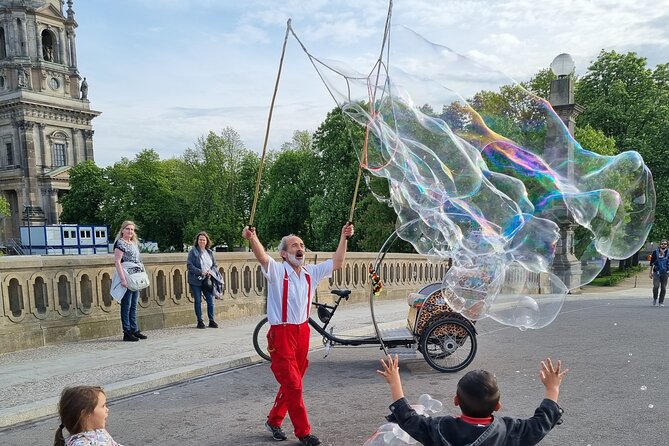 Rickshaw Tours Berlin - Groups of up to 16 people with several rickshaws - Weather, Timing, and the One Reliability Risk to Know