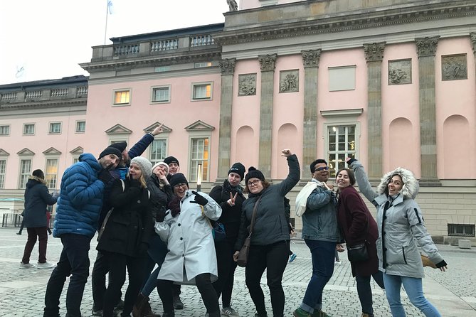 Rude Bastards tour of Berlin (CYHIT) - Where the tour starts, how long it lasts, and how to get positioned