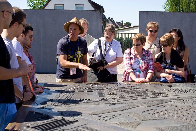 Sachsenhausen Concentration Camp Bus Tour in English from Berlin - Meeting point, start time, and what to bring for a 4-hour visit