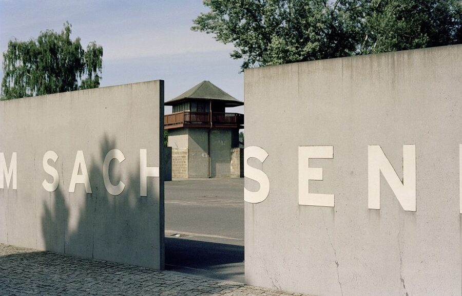 Sachsenhausen Memorial: Walking Tour from Berlin - From Berlin to Oranienburg: The S-Bahn Part That Sets the Tone