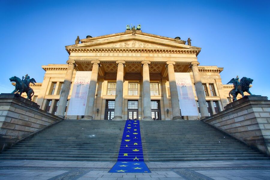 Skip-the-line Berlin Cathedral and Old Town Private Tour - Price and Logistics: Private Time, Optional Car Transfers
