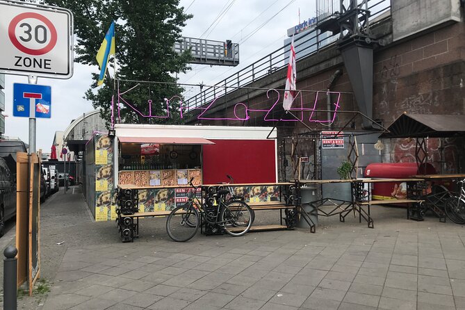 Small-Group Historical Bike Tour in Berlin - Guides, pacing, and the small details that affect your day