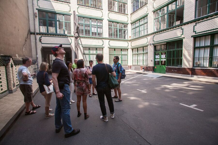 Small Group Tour: "Wild Kreuzberg" - Weather reality: it’s an all-weathers walk