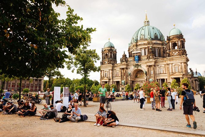 The History of Berlin: WWII PRIVATE Walking Tour With Locals - Checkpoint Charlie: The Shortcut to Understanding How Borders Worked