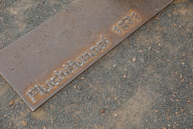 The History of Berlin: WWII PRIVATE Walking Tour With Locals - What the Tour Logistics Tell You About Your Walking Day