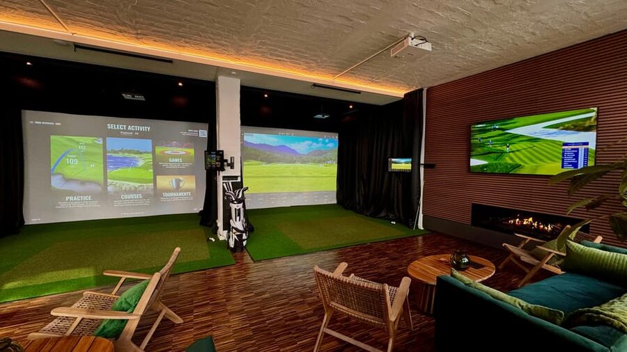 The Ultimate Berlin Golf Bar for Groups, Games & Good Times - Trackman Golf in a Private Lounge, Plus the Games That Keep It Moving
