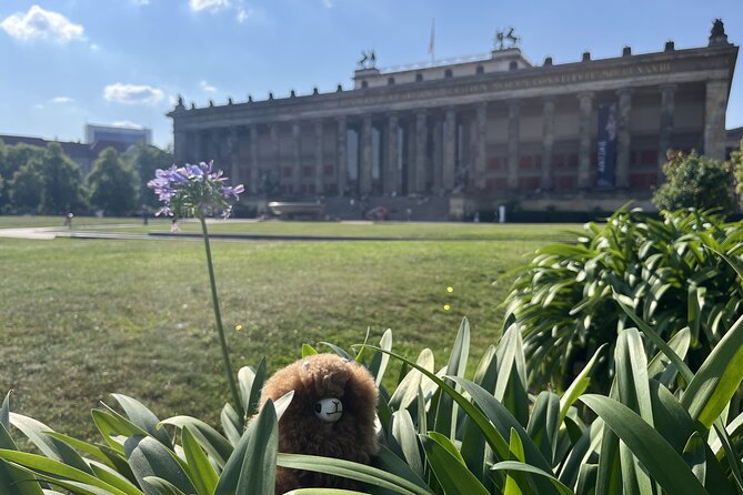 Third Reich Berlin & World War II Private Walking Tour - Stop 1, Reichstag and Brandenburg Gate: Propaganda in Plain Sight