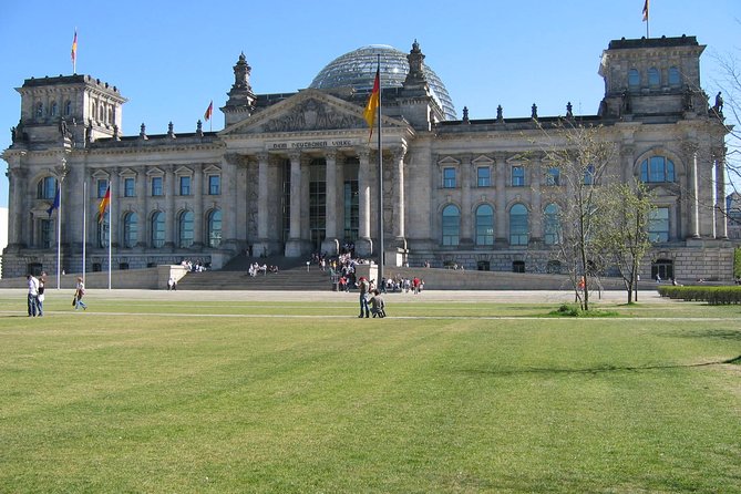 Tours & Sightseeing in English of Berlin, Potsdam and Sachsenhausen - Key things to know