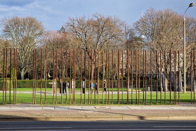 Walking on the Wall: 3-Hour Tour in Berlin - Pacing, group size, and the practical feel of the 3-hour format